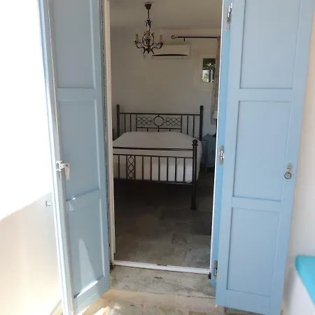 Kochlias Houses Serifos